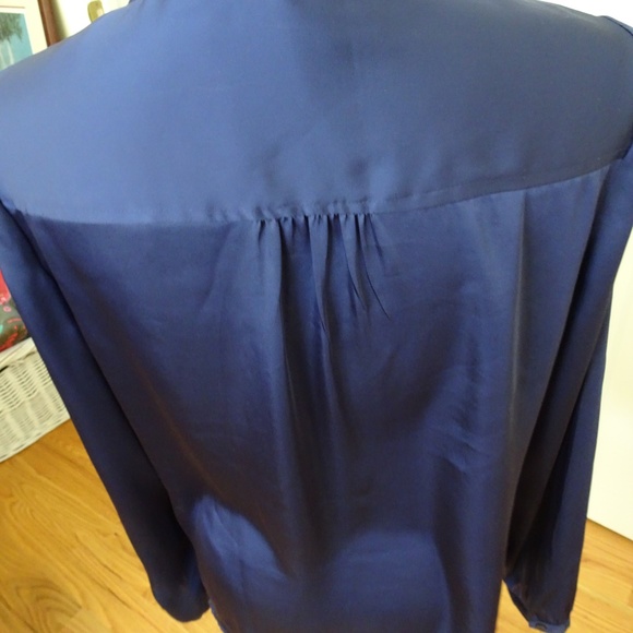 Royal Blue Front Button Long Sleeve Blouse Size M - Picture 5 of 8